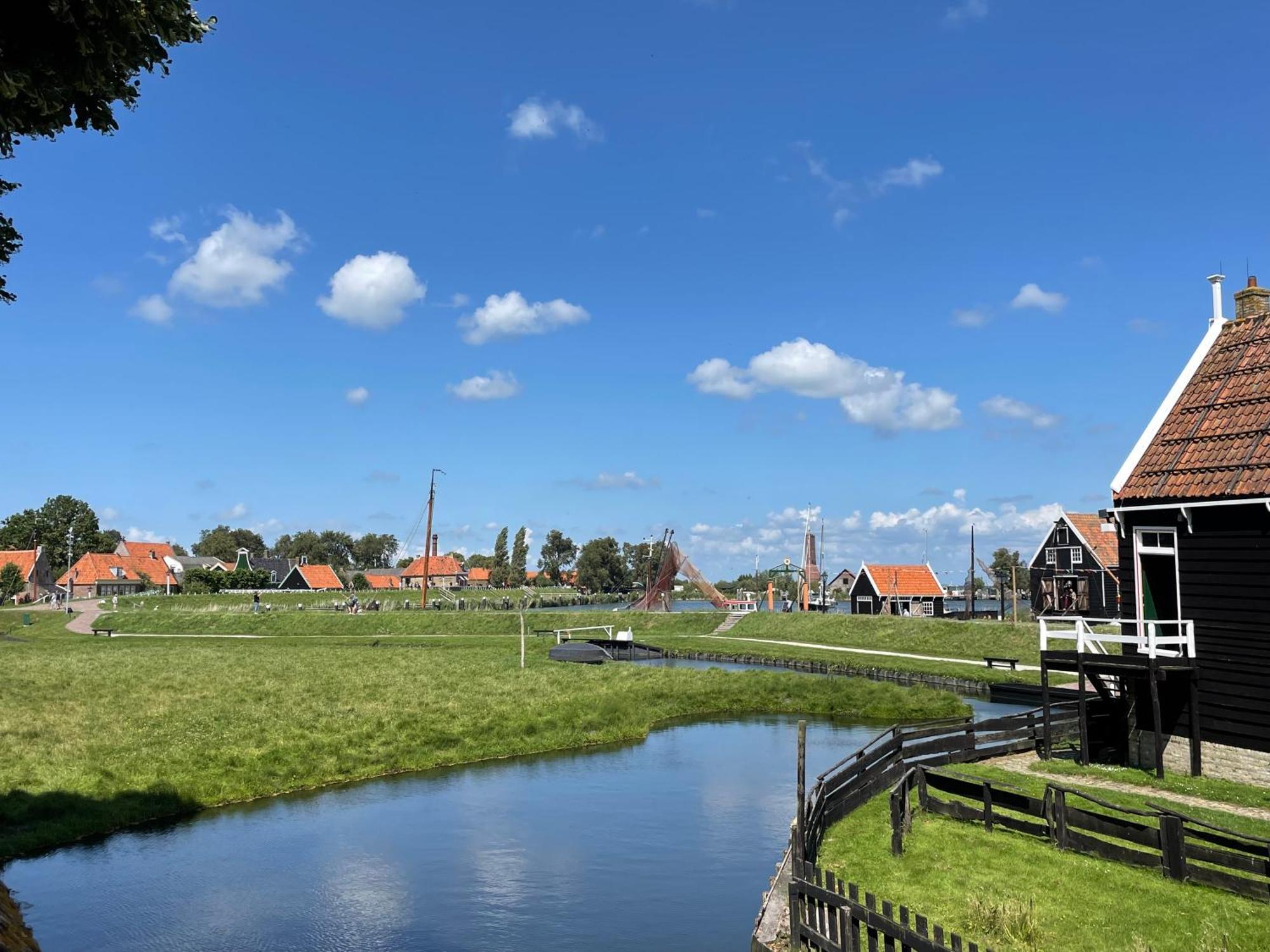 Hotelhuisjes Medemblik 비어링거워프 외부 사진