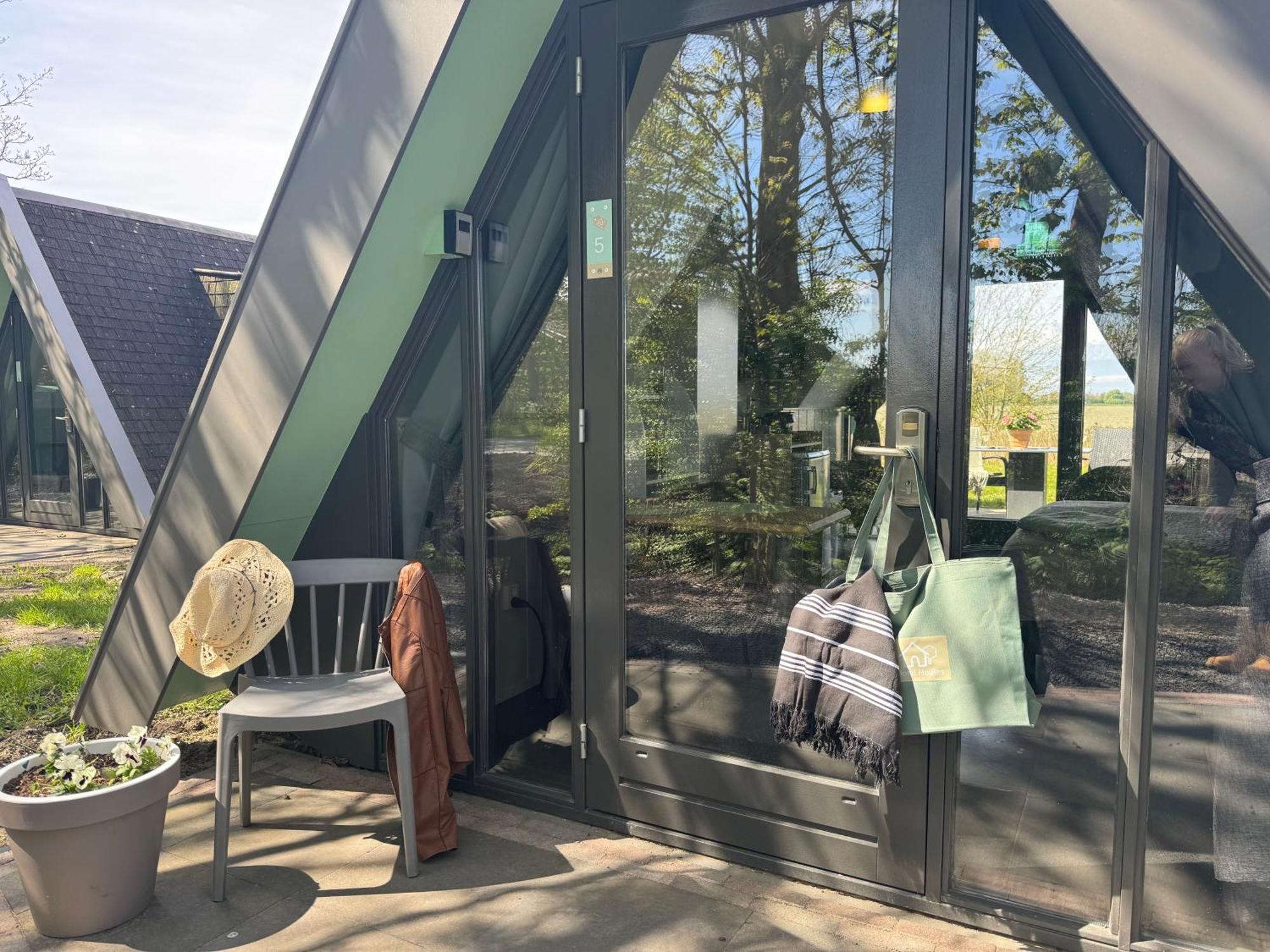 Hotelhuisjes Medemblik 비어링거워프 외부 사진