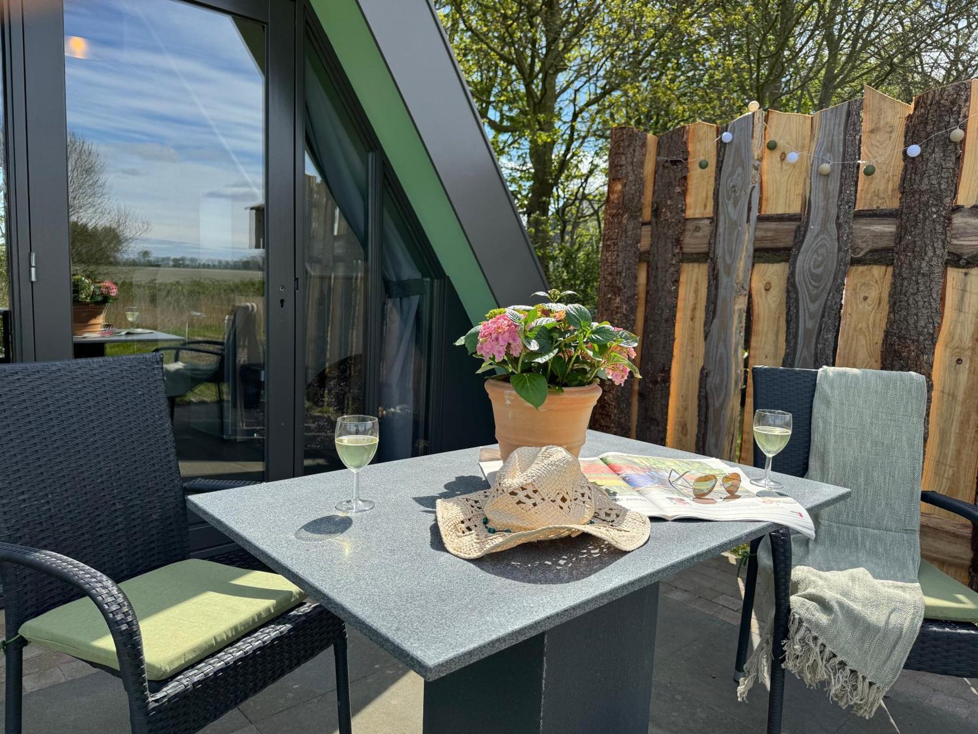 Hotelhuisjes Medemblik 비어링거워프 외부 사진